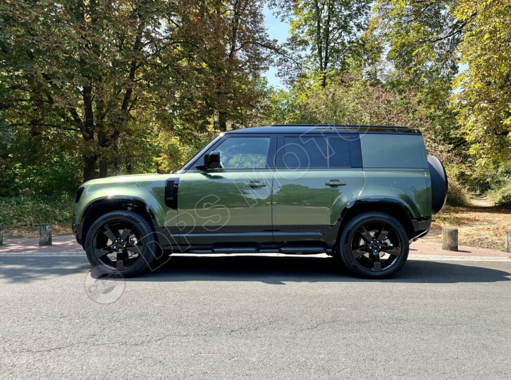 DPS Motors - Land Rover Defender 110 D250 Hard Top X-Dynamic SE