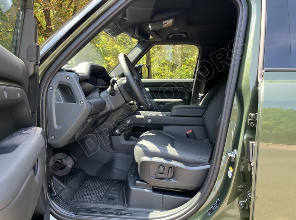 DPS Motors - Land Rover Defender 110 D250 Hard Top X-Dynamic SE