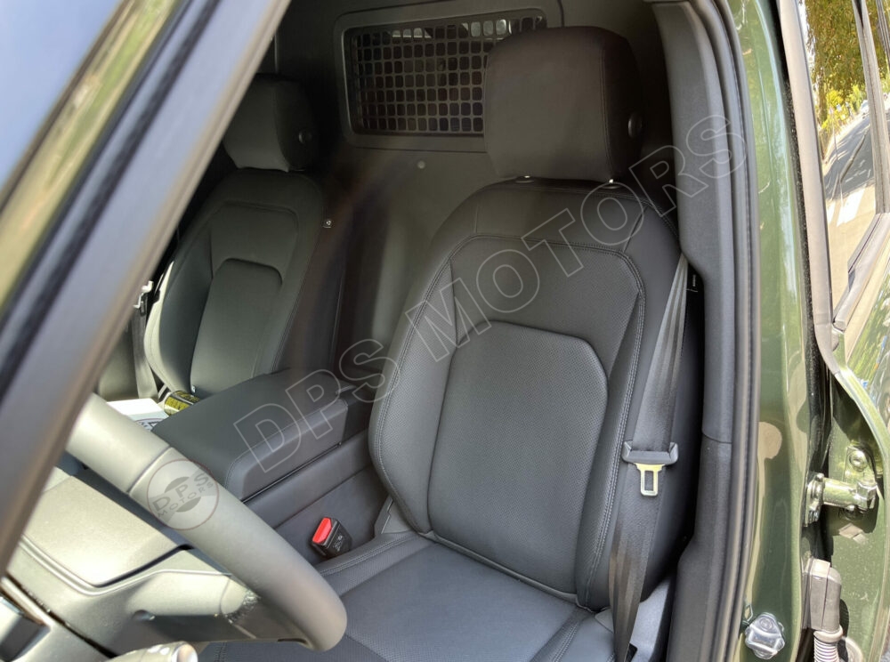 DPS Motors - Land Rover Defender 110 D250 Hard Top X-Dynamic SE