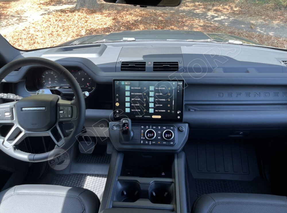 DPS Motors - Land Rover Defender 110 D250 Hard Top X-Dynamic SE