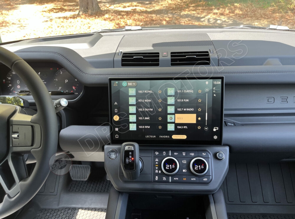 DPS Motors - Land Rover Defender 110 D250 Hard Top X-Dynamic SE