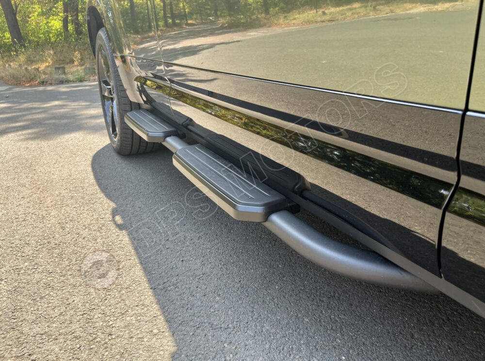 DPS Motors - Land Rover Defender 110 D250 Hard Top X-Dynamic SE